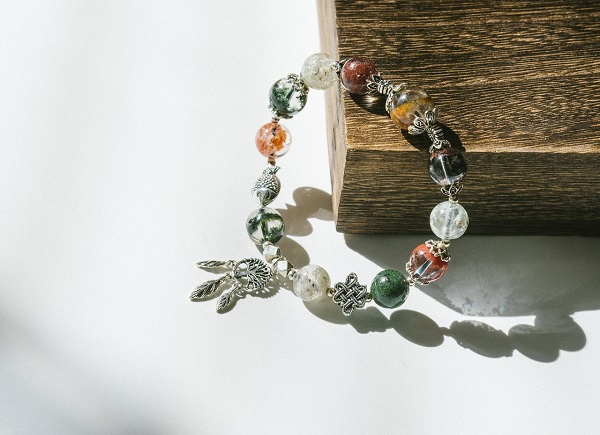 Vòng tay đá Thạch Anh Ưu Linh 10mm